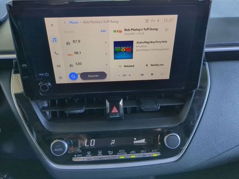 Used 2023 Toyota Corolla LE image 16