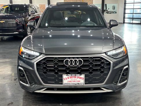 Used 2022 Audi Q5 e Prestige w/ Prestige Package image 6