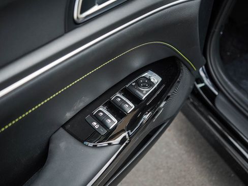 New 2026 Kia K5 GT FWD image 17