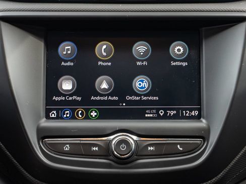 Used 2021 Chevrolet TrailBlazer LS w/ LPO, Blackout Package FWD image 13