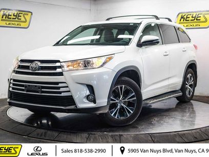 Used 2017 Toyota Highlander Plus w/ Carpet Mat Package