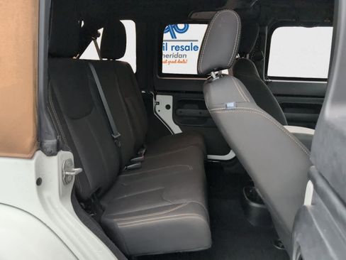 Used 2018 Jeep Wrangler Unlimited Sport image 25