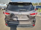 Used 2016 Toyota Highlander XLE image 4