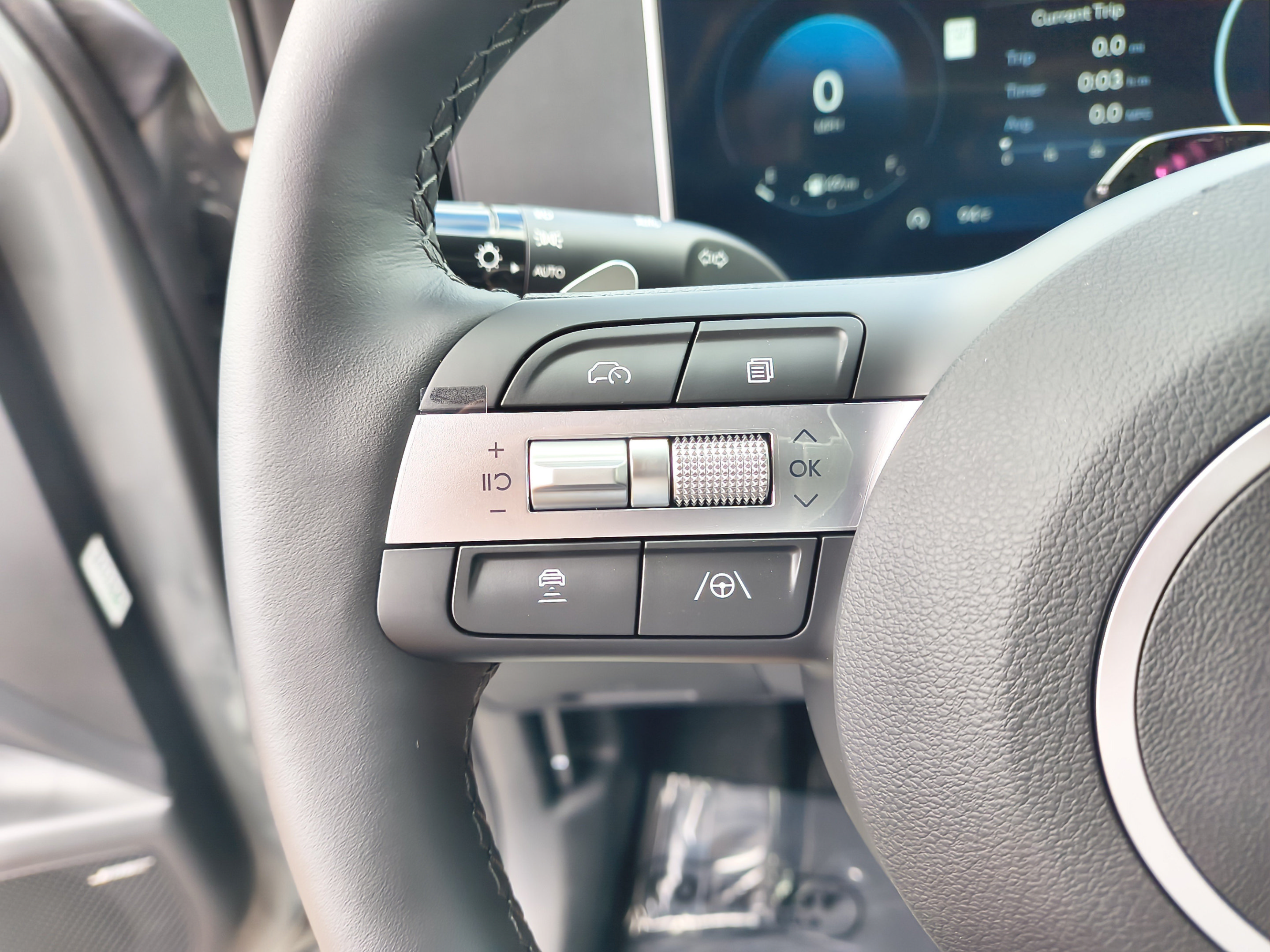 New 2026 Hyundai Tucson Limited FWD image 29