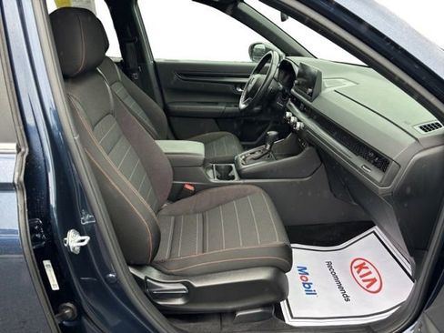 Used 2024 Honda CR-V Sport image 11