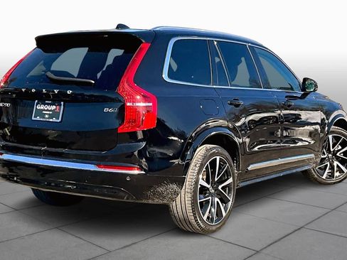 Certified 2023 Volvo XC90 B6 Plus w/ Protection Package image 13