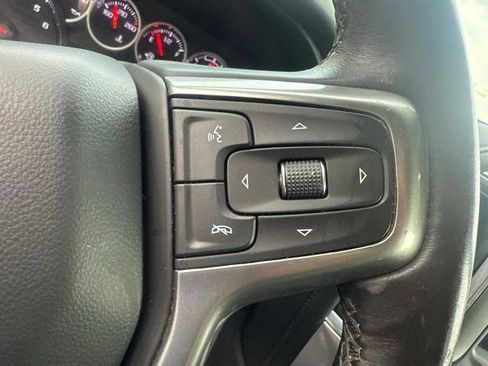 Used 2021 Chevrolet Silverado 1500 LT Trail Boss w/ LPO, Dark Essentials Package AWD/4WD image 31