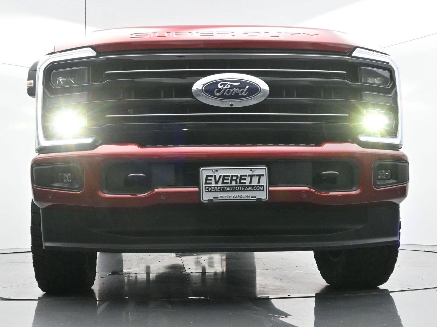 Used 2026 Ford F350 Platinum w/ FX4 Off-Road Package AWD/4WD image 51