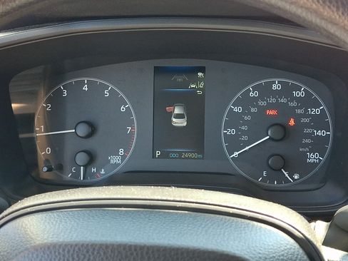Used 2025 Toyota Corolla LE FWD image 22