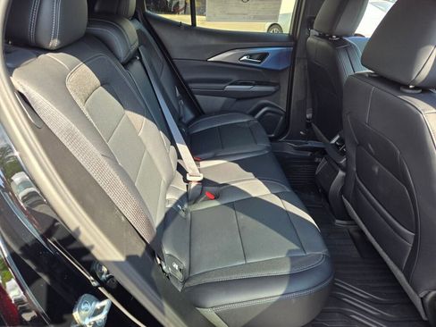 New 2026 Chevrolet Equinox EV LT image 7