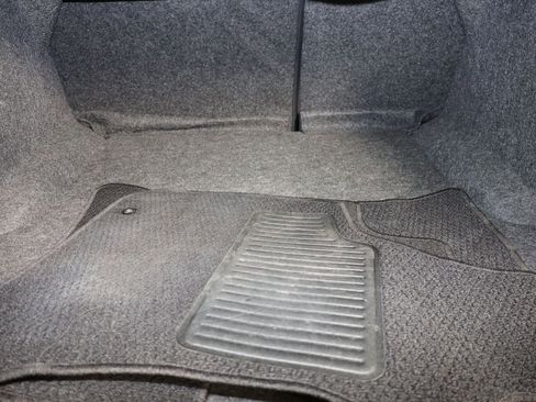 Used 2023 Chrysler 300 C RWD image 18