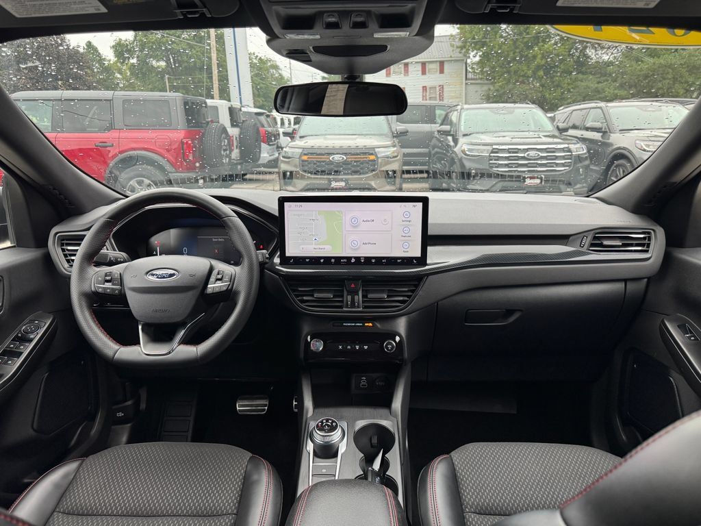 Used 2024 Ford Escape ST-Line w/ Tech Pack #1 AWD/4WD image 21