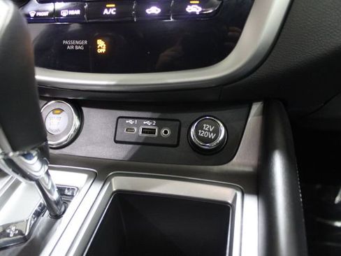 Used 2024 Nissan Murano SL image 50