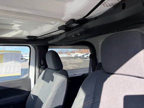 Used 2025 Jeep Wrangler Sport image 10