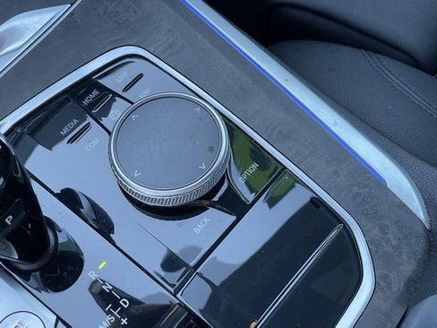 Certified 2022 BMW X5 xDrive40i w/ Climate Comfort Package image 22