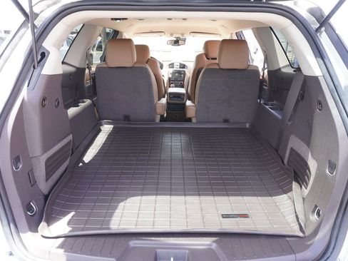 Used 2014 Buick Enclave Premium w/ Trailering Provision Package FWD image 8