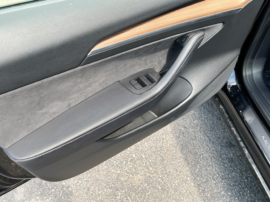 Used 2023 Tesla Model 3 Performance AWD/4WD image 17