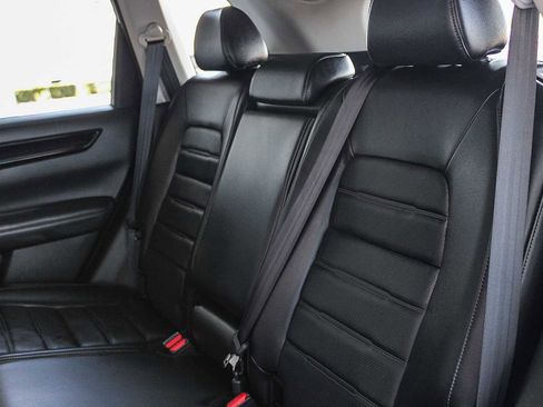Used 2025 Honda CR-V EX-L image 18