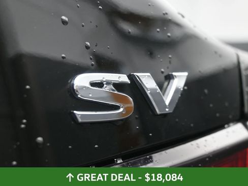 Used 2024 Nissan Sentra SV FWD image 14