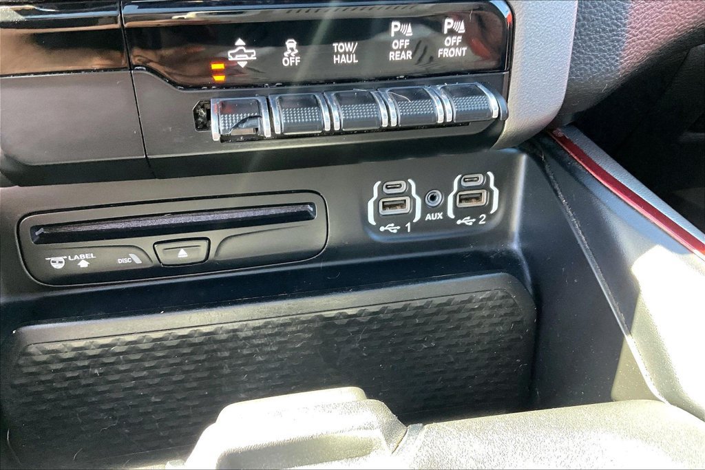 Used 2019 RAM 1500 Rebel w/ Level 2 Equipment Group AWD/4WD image 35