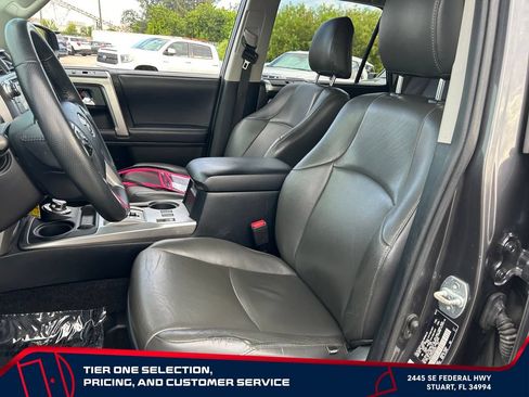 Used 2019 Toyota 4Runner SR5 AWD/4WD image 13