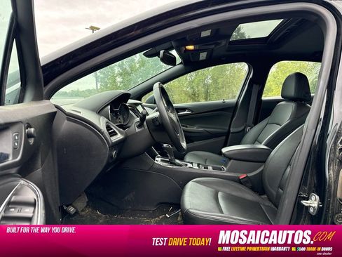 Used 2016 Chevrolet Cruze Premier FWD image 7