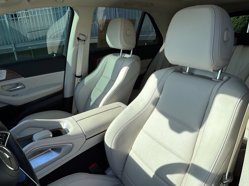 Used 2024 Mercedes-Benz GLE 450 4MATIC image 16