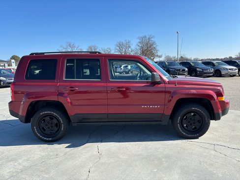 Used 2012 Jeep Patriot Sport w/ PWR Value Group image 3