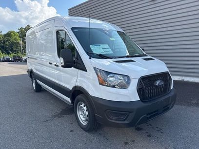 New 2025 Ford Transit 250 148 Medium Roof w/ Load Area Protection Package
