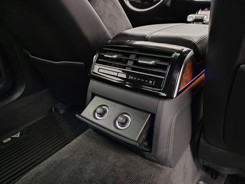 Used 2021 Audi A8 L 3.0T w/ Executive Plus Package image 37