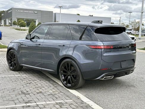 New 2026 Land Rover Range Rover Sport SE image 3