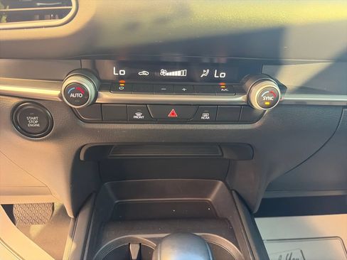 Used 2021 MAZDA CX-30 AWD 2.5 S w/ Select Package image 29