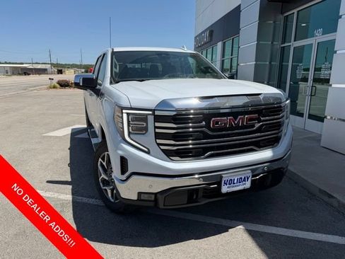 New 2026 GMC Sierra 1500 SLT AWD/4WD image 1