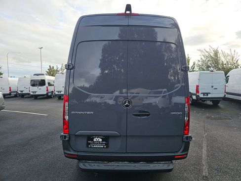 New 2025 Mercedes-Benz Sprinter 2500 image 5