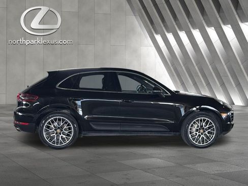Used 2017 Porsche Macan S AWD/4WD image 4