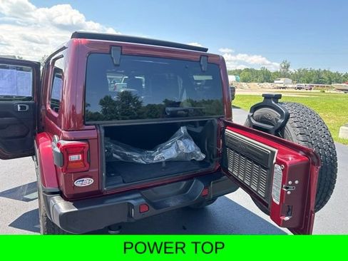 Used 2021 Jeep Wrangler Unlimited Sahara w/ Uconnect 4C Nav & Sound Group AWD/4WD image 42