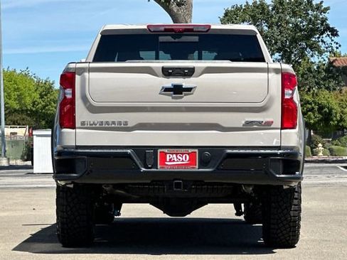 New 2026 Chevrolet Silverado 1500 ZR2 AWD/4WD image 6