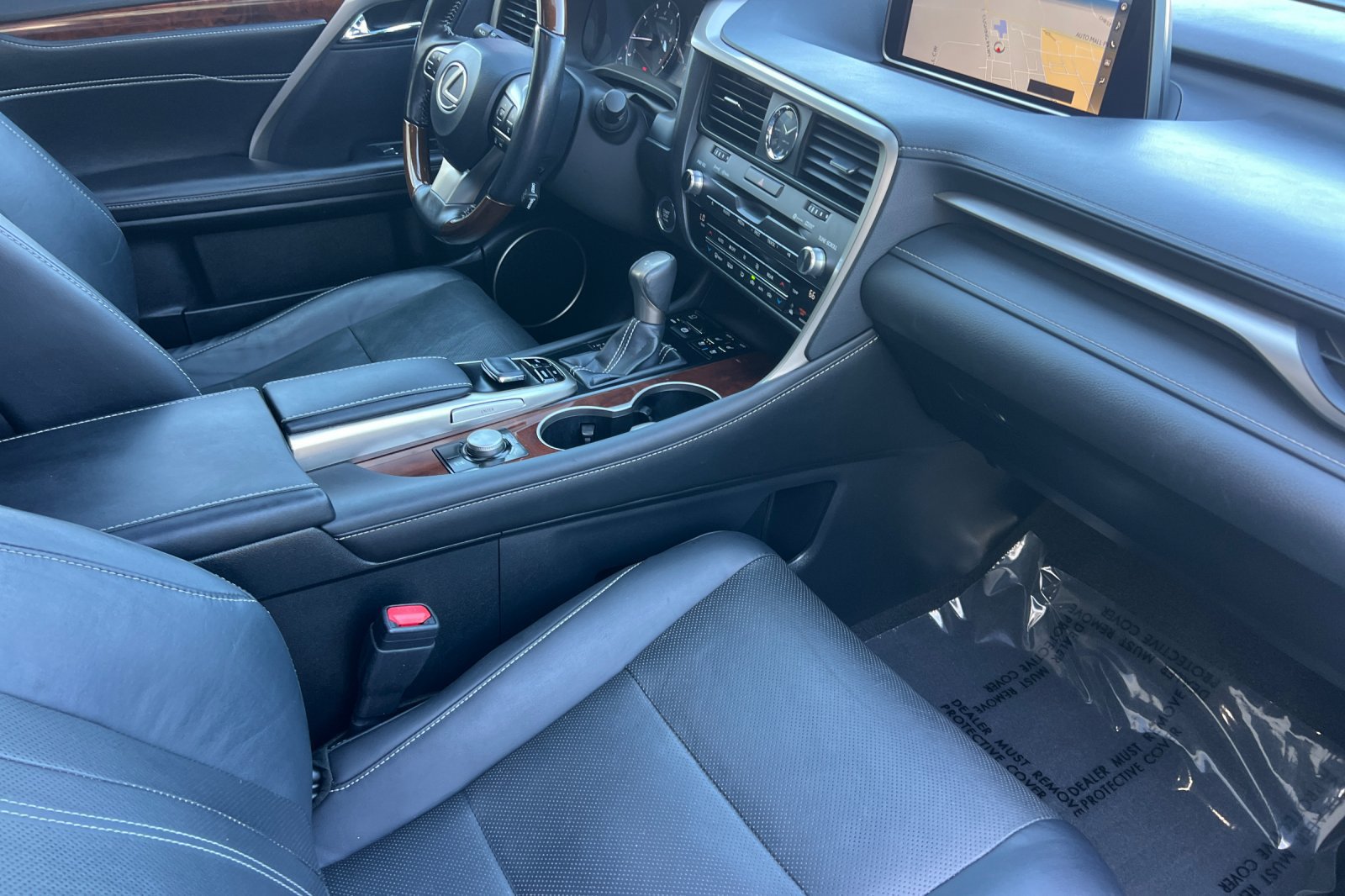 Used 2018 Lexus RX 350L FWD image 16