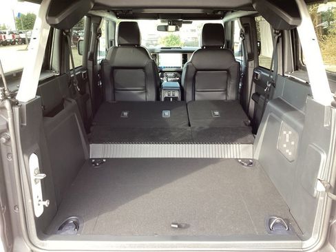 New 2025 Ford Bronco Outer Banks image 12