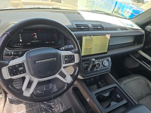 Used 2023 Land Rover Defender 130 First Edition AWD/4WD image 4