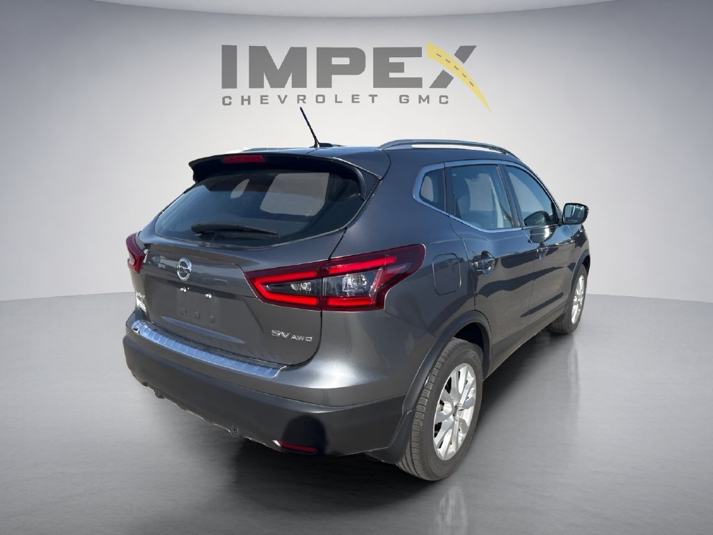 Used 2022 Nissan Rogue Sport SV AWD/4WD image 4