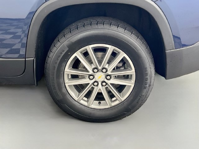 Used 2023 Chevrolet Traverse LT AWD/4WD image 36