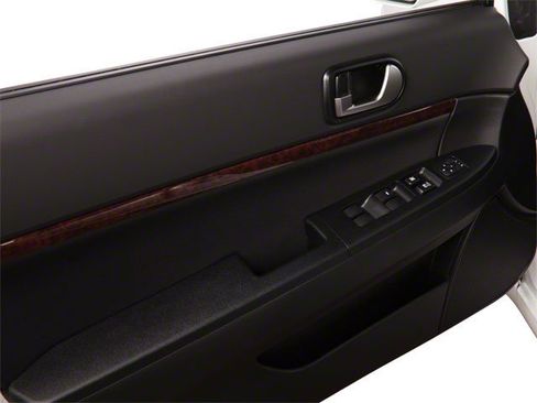 Used 2010 Mitsubishi Galant FWD image 10