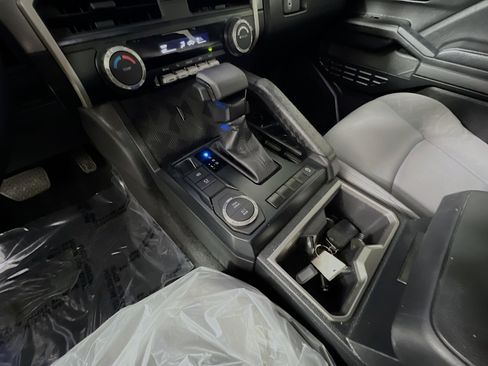 Used 2025 Toyota Tacoma SR5 RWD image 25