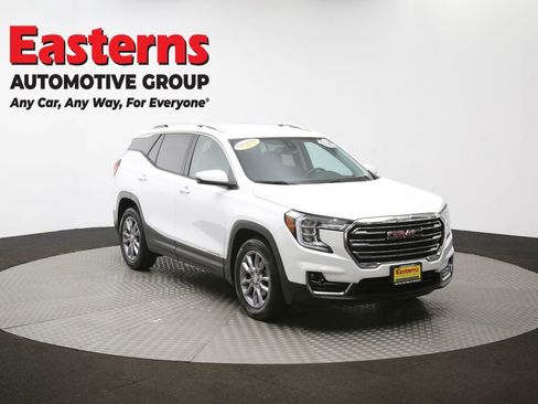Used 2024 GMC Terrain SLT image 52