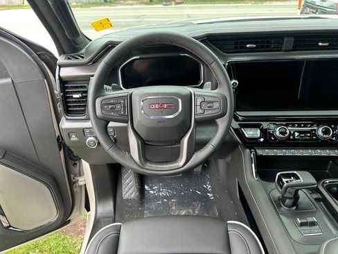 New 2026 GMC Sierra 1500 AT4X AWD/4WD image 15
