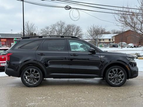 Used 2021 Kia Sorento SX Prestige image 2