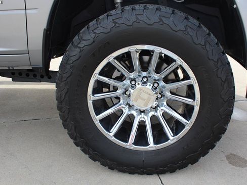 Used 2024 RAM 3500 Laramie AWD/4WD image 41