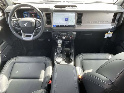 New 2026 Ford Bronco Outer Banks image 11