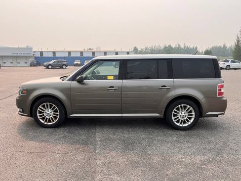 Used 2014 Ford Flex SEL w/ Equipment Group 202A AWD/4WD image 2